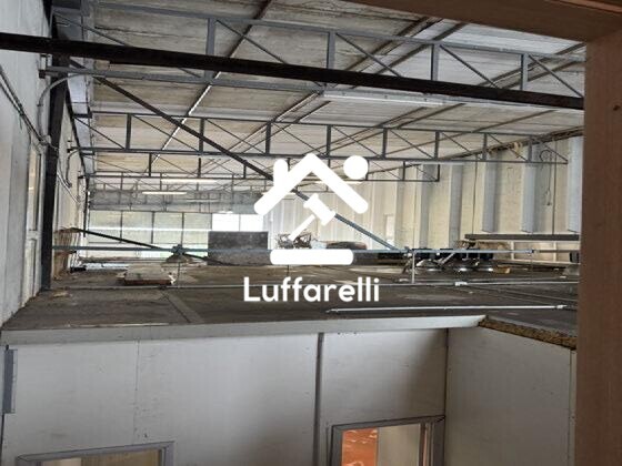 CAPANNONE / IMMOBILI INDUSTRIALI VIA SETTE ACQUE - FONDI — foto 3