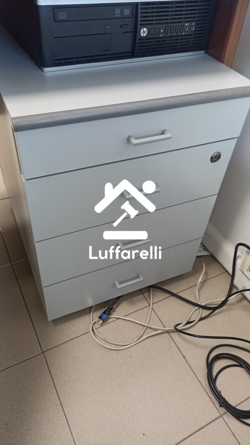 Arredi Da Ufficio E Varie — foto 8