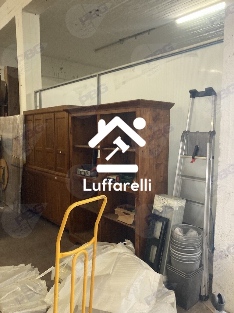 Mobili E Arredo Per Ufficio — foto 2