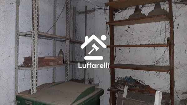 DEPOSITO / MAGAZZINO VIA ISONZO - GROTTAFERRATA — foto 6