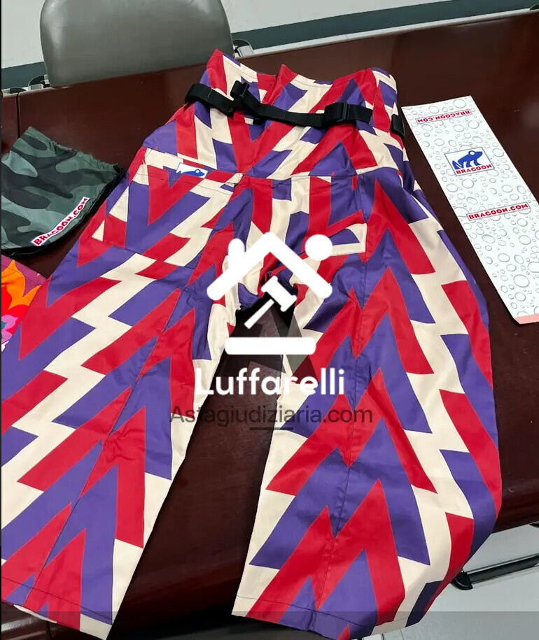 Abbigliamento E Calzature — foto 2