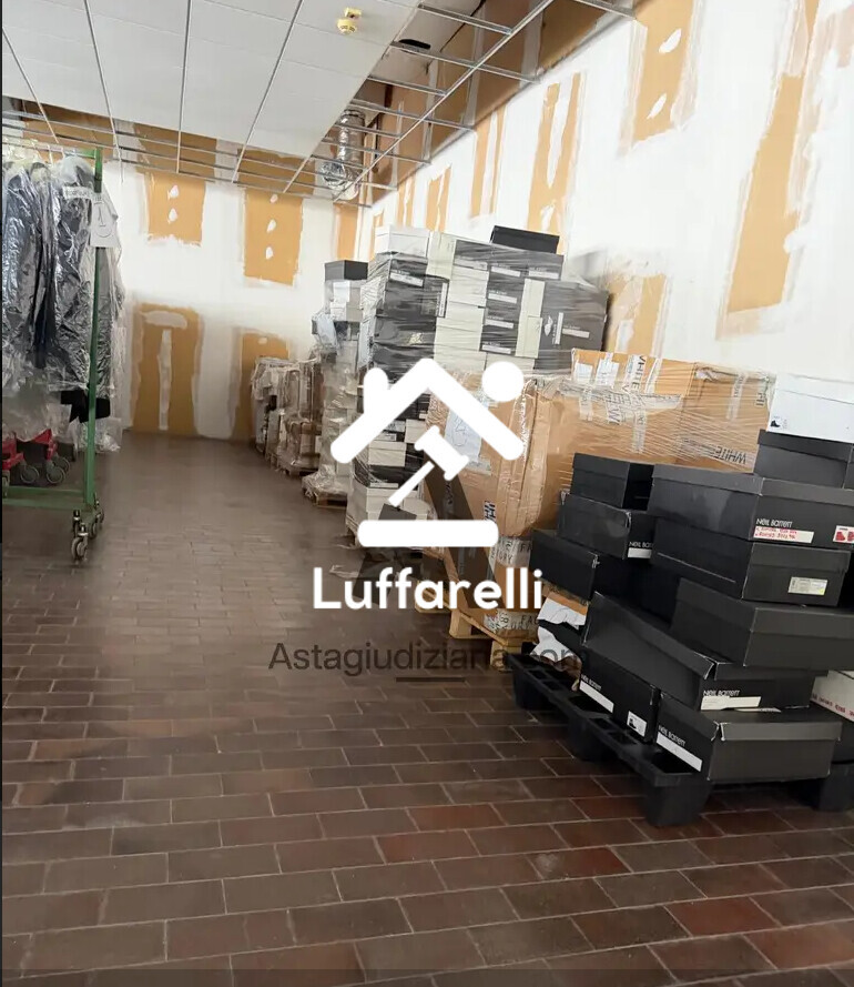 Abbigliamento E Calzature — foto 6