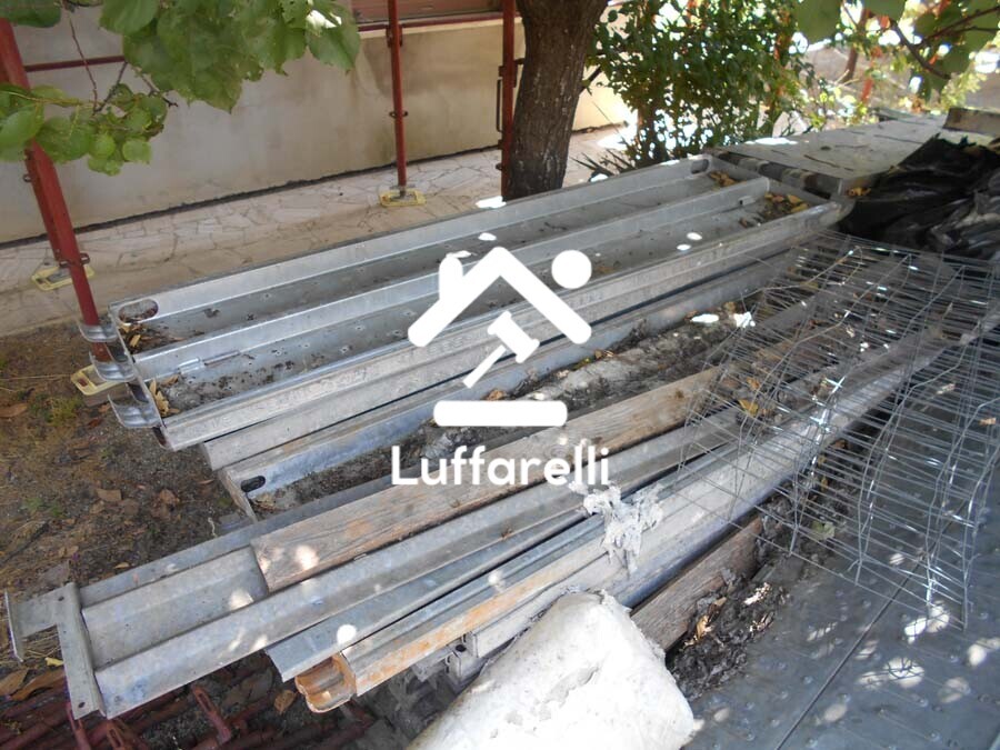Macchinari, Impianti Ed Attrezzature Per L'Edilizia — foto 4