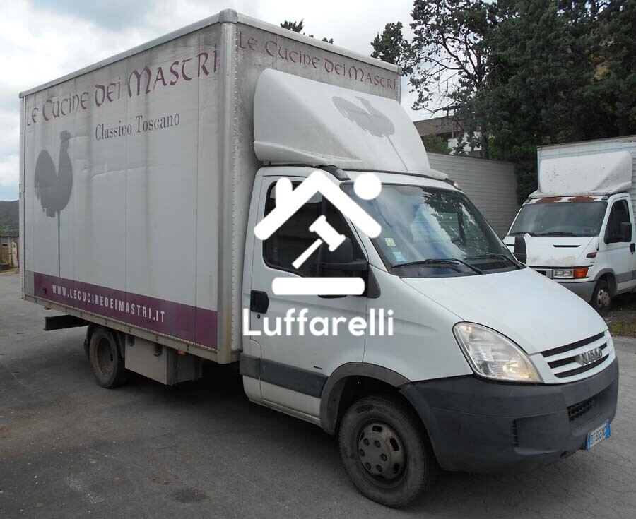 Automezzi Commerciali — foto 2