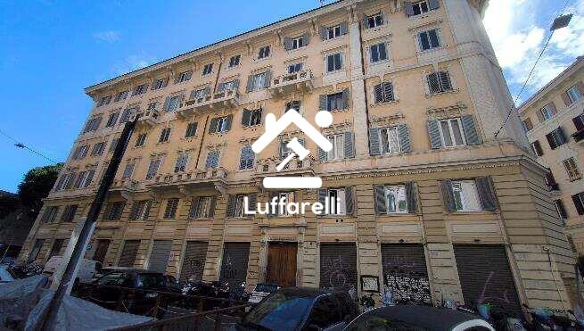 Immagine di APPARTAMENTO VIA VELLETRI – ROMA