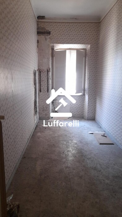 Immagine di APPARTAMENTO VIA VELLETRI – ROMA