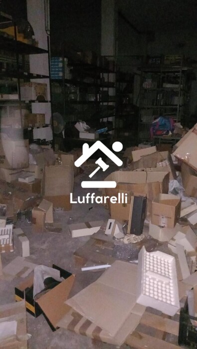 Immagine di MAGAZZINO VIA LUIGI ARATI – ROMA