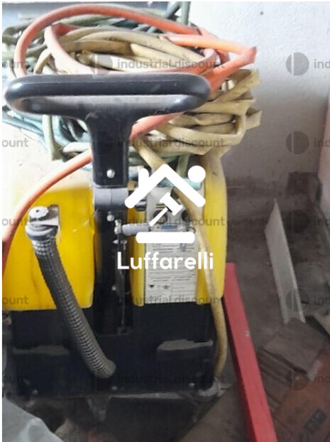 Attrezzature Ed Utensili — foto 6
