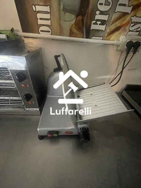 Arredi Da Ufficio E Varie — foto 3