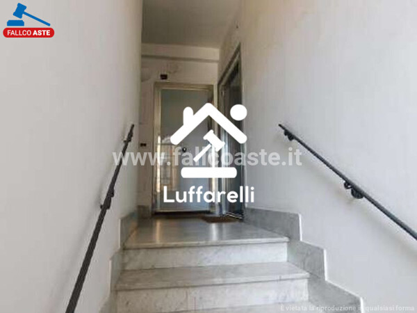 APPARTAMENTO VIA DELLA LUPA - ROMA — foto 2