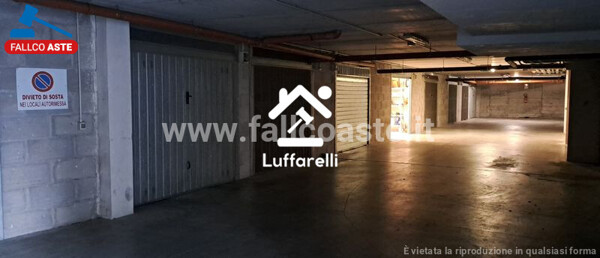 GARAGE / POSTO AUTO VIA GIOVANNI MAYER - ROMA — foto 4