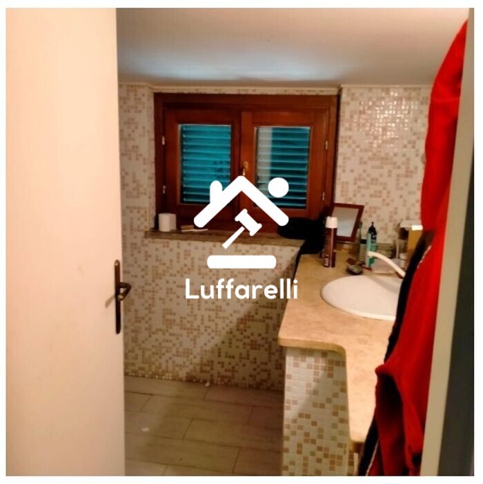 Immagine di CASA / VILLA VIA COLLE CAGIOLI – LARIANO