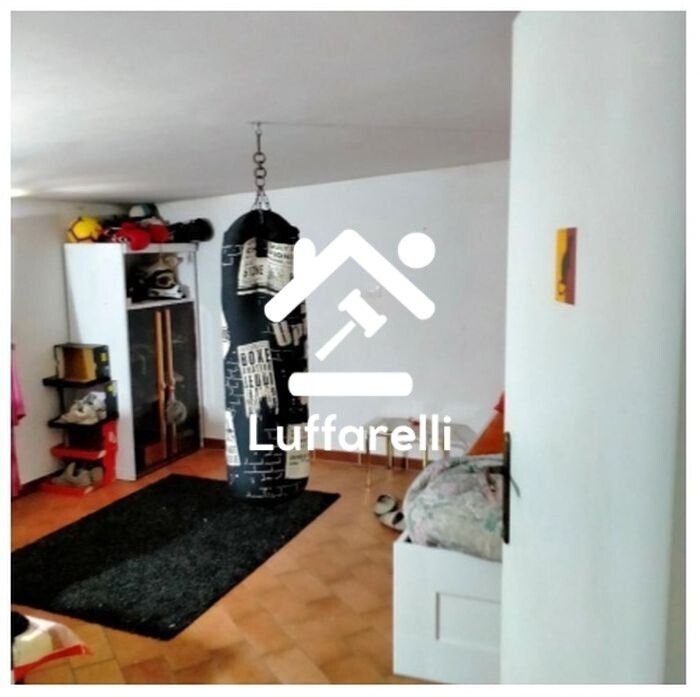 Immagine di CASA / VILLA VIA COLLE CAGIOLI – LARIANO