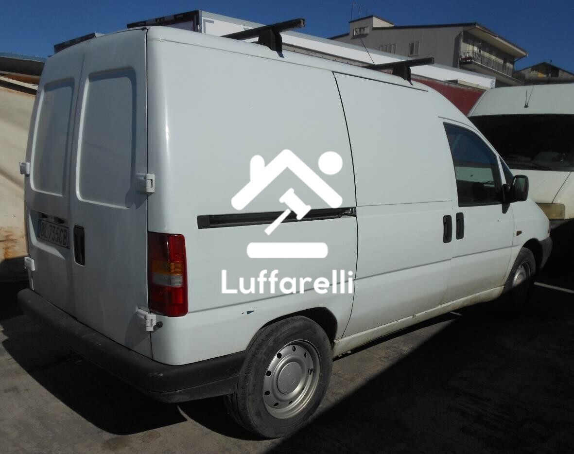 Automezzi Commerciali — foto 2