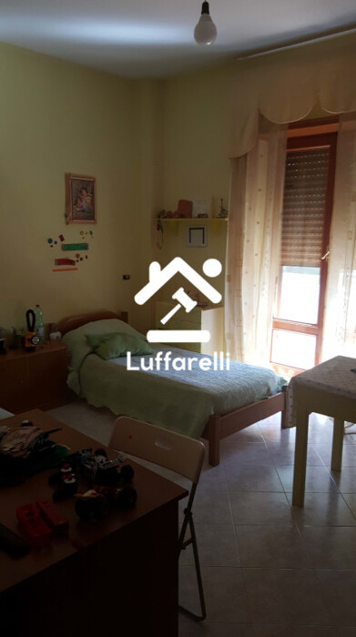 Immagine di APPARTAMENTO VIA COLLE FAVETTO – VALMONTONE (RM)