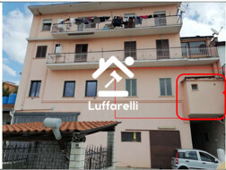 NEGOZIO O LOCALE COMMERCIALE VIA CROCE TANI FUMONE - FERENTINO — foto 2