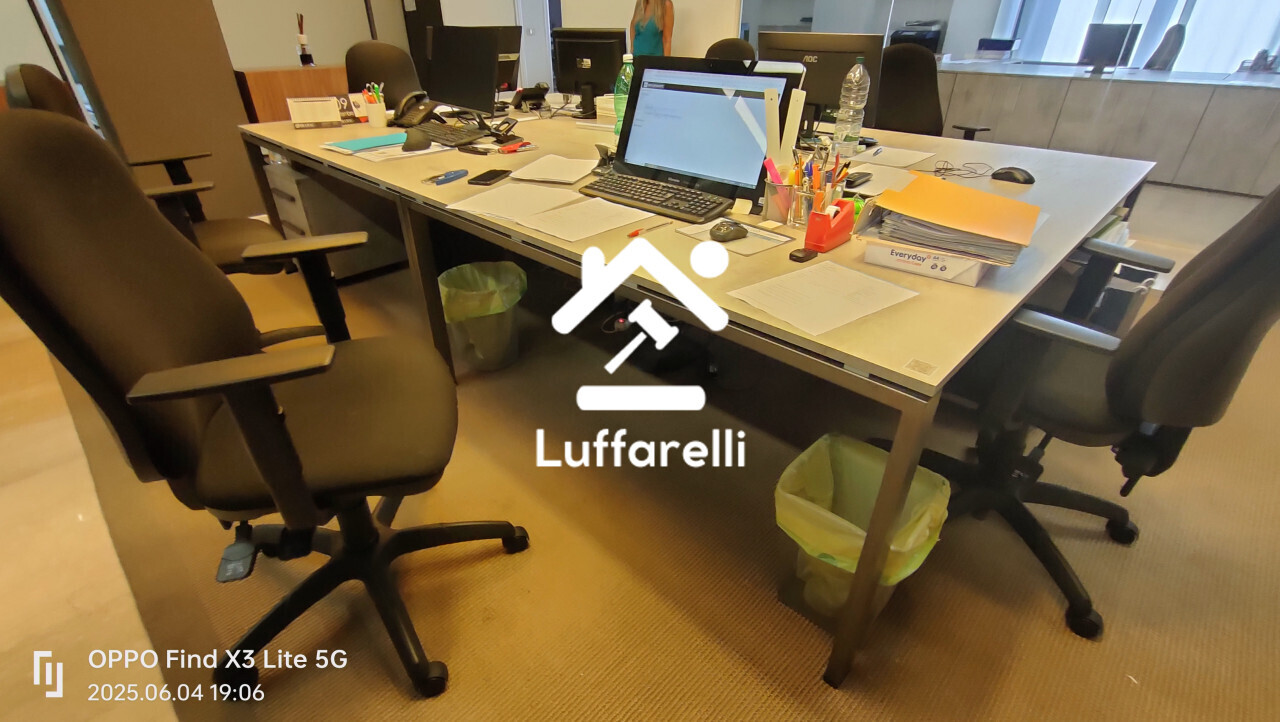 Arredi Da Ufficio E Varie — foto 9