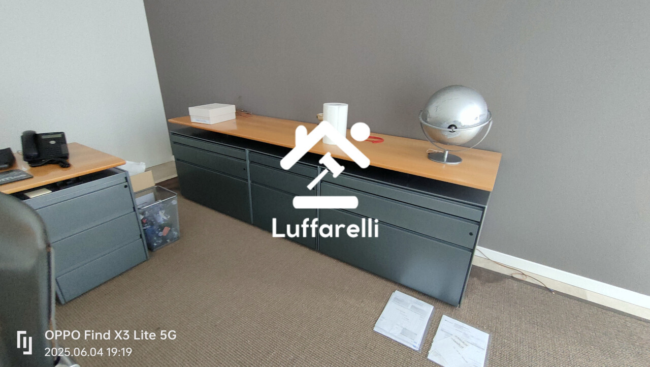 Arredi Da Ufficio E Varie — foto 2