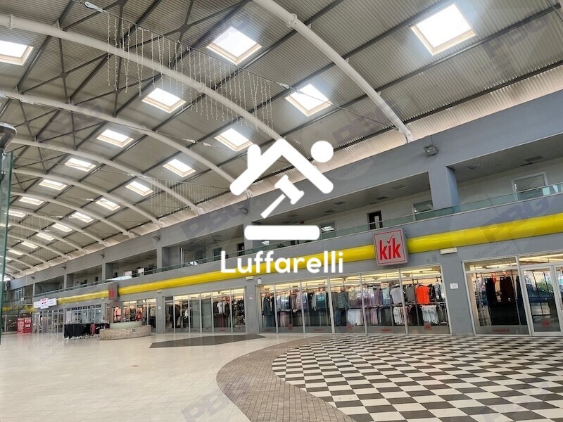 Arredi Da Ufficio E Varie — foto 7