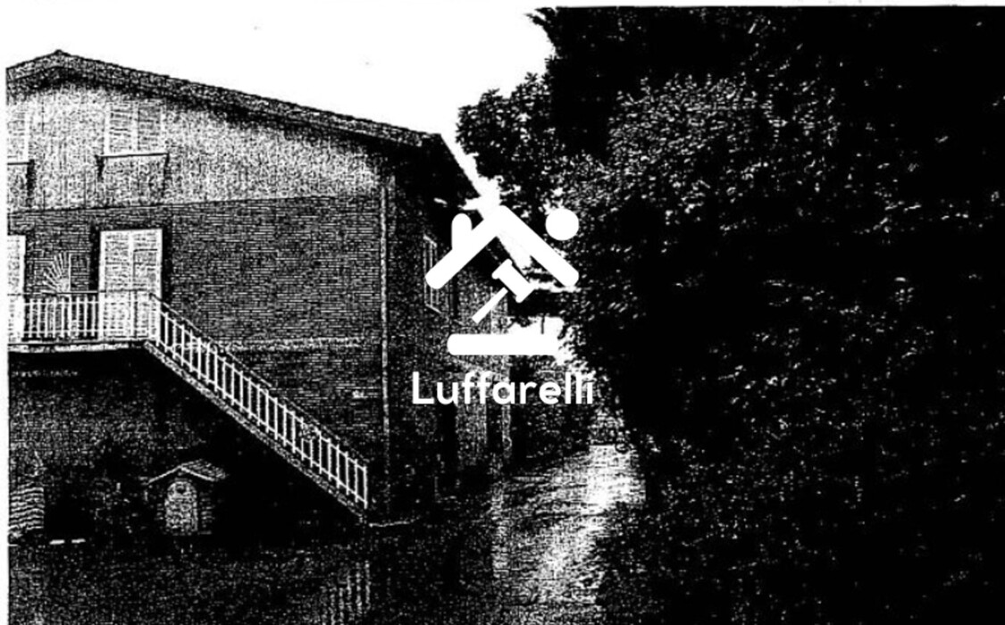 Immagine di CASA / VILLA CONTRADA CASALE VIA CENTO GOCCE – LARIANO