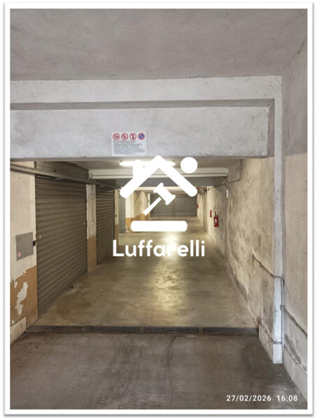 GARAGE / POSTO AUTO VIA DELLA TECNICA - POMEZIA — foto 4