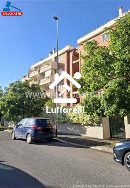 APPARTAMENTO VIA ANTONINO SAETTA - ROMA