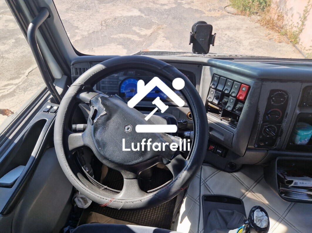 Automezzi Commerciali — foto 5