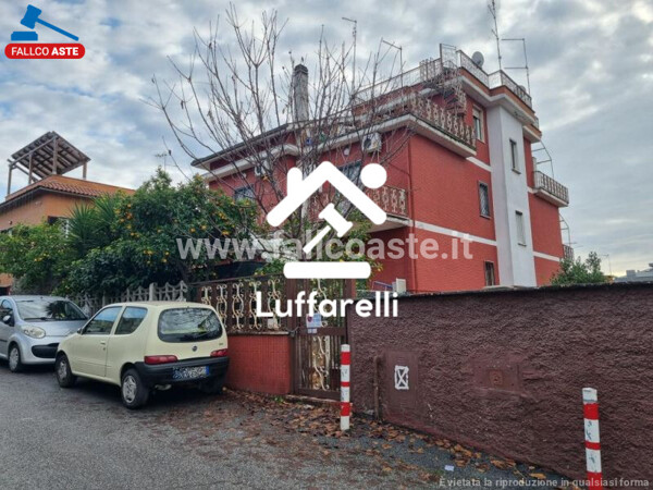 APPARTAMENTO VIA DEI FACCHINETTI - ROMA — foto 2