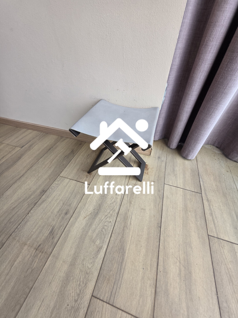 Mobili E Arredo Per Ufficio — foto 4