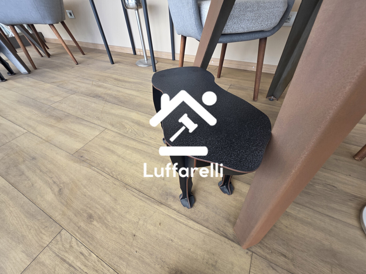 Mobili E Arredo Per Ufficio — foto 2