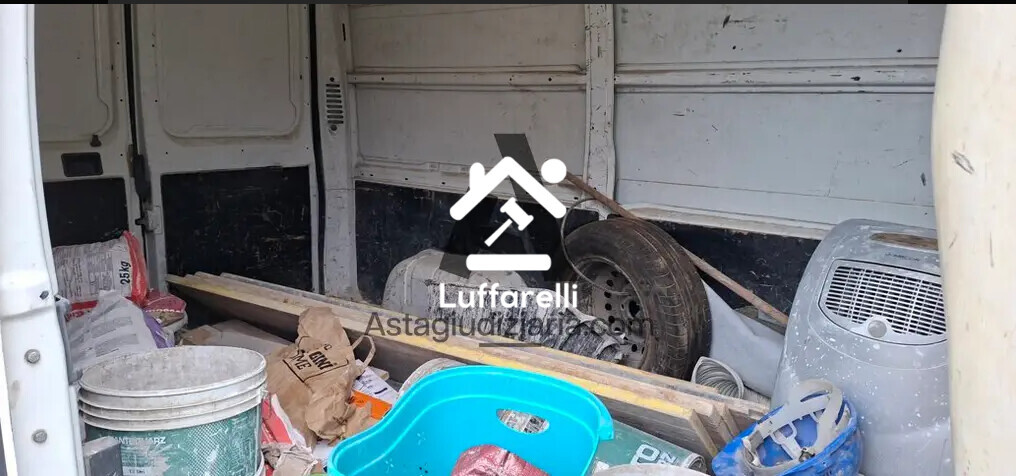 Automezzi Commerciali — foto 5