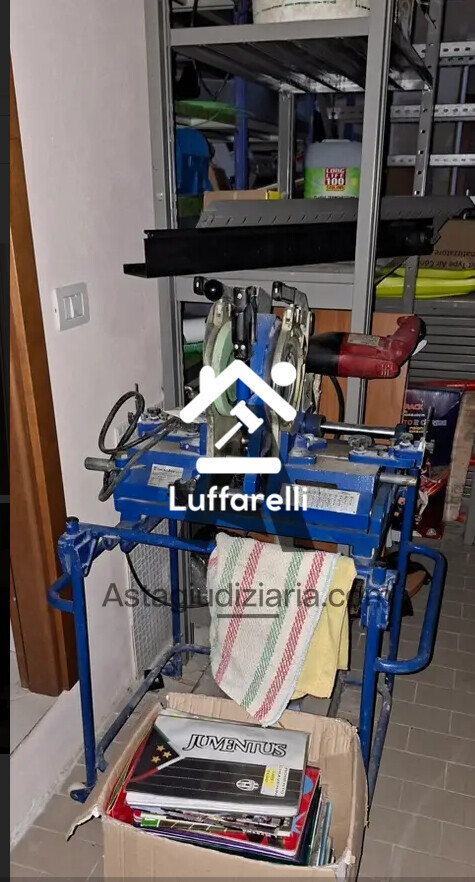 Attrezzature Ed Utensili — foto 2