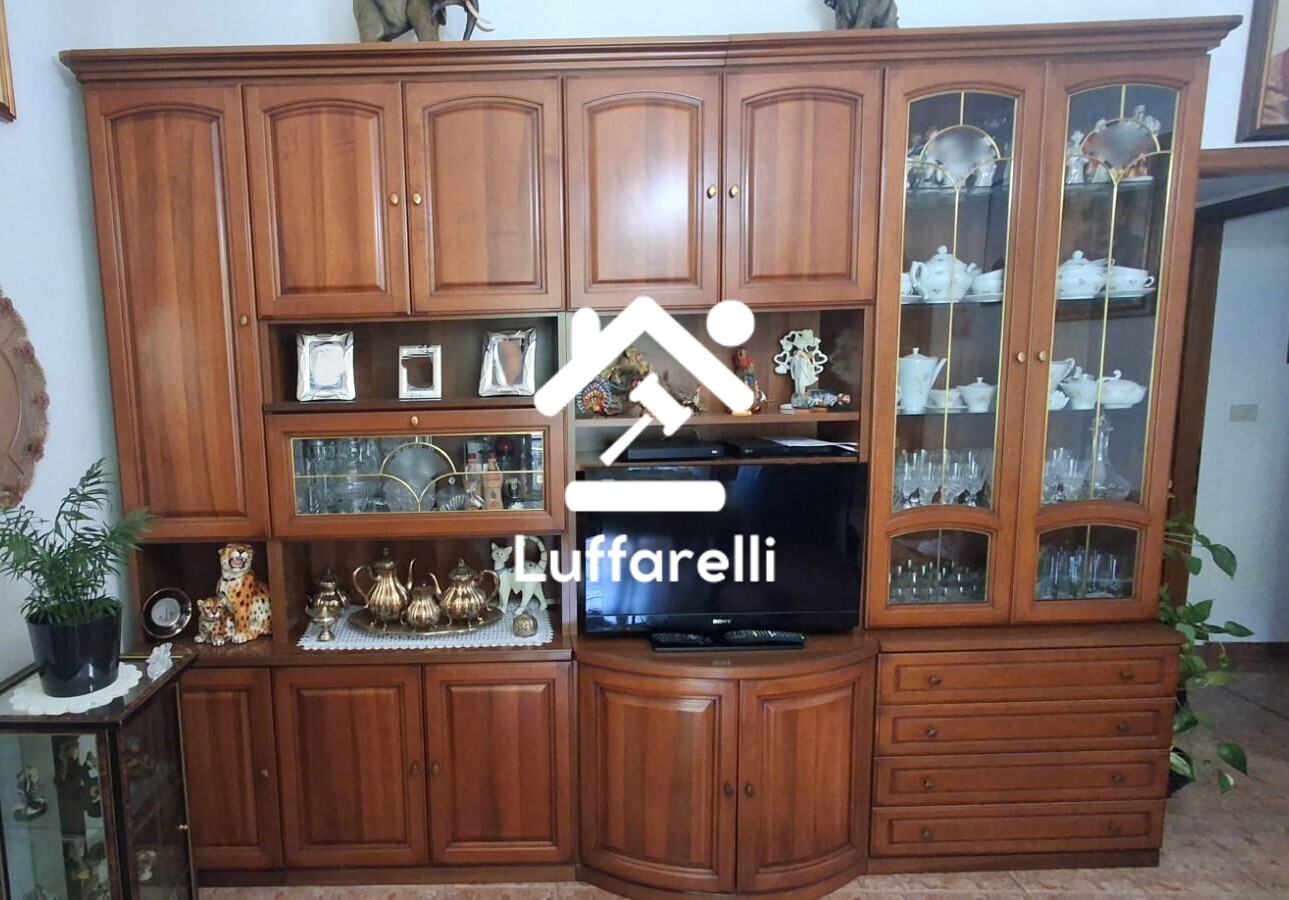 Mobili Da Casa E Varie — foto 2