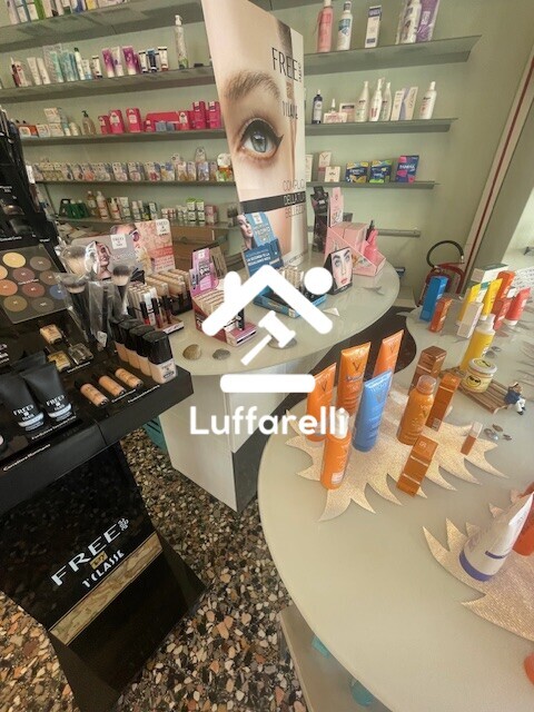 Arredi Da Ufficio E Varie — foto 3