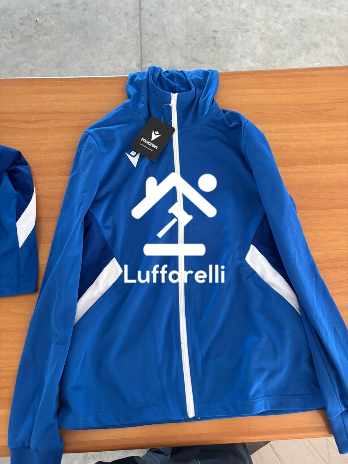 Abbigliamento E Calzature — foto 3