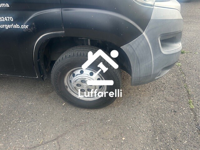 Automezzi Commerciali — foto 4