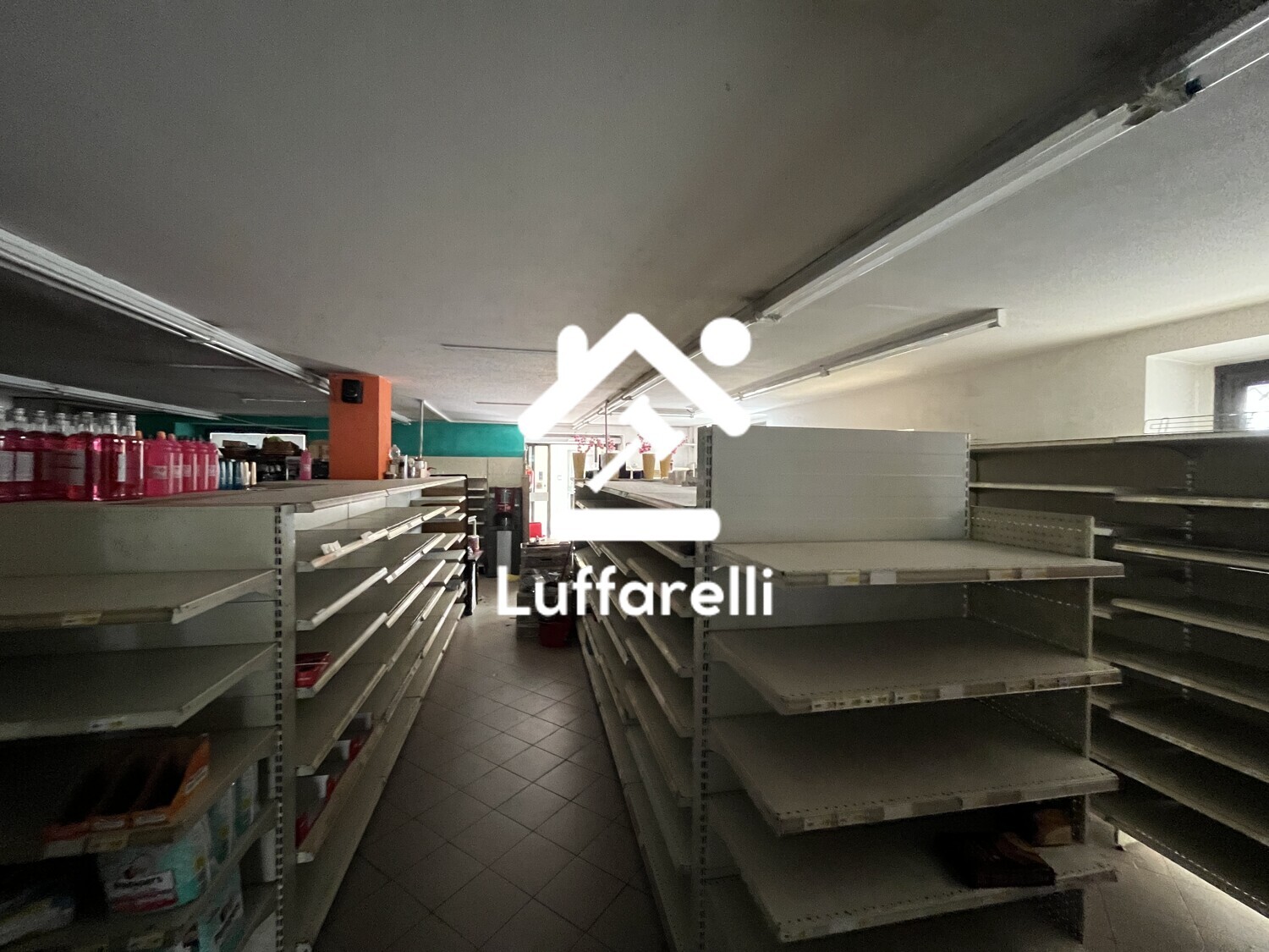 Arredi Da Ufficio E Varie — foto 2