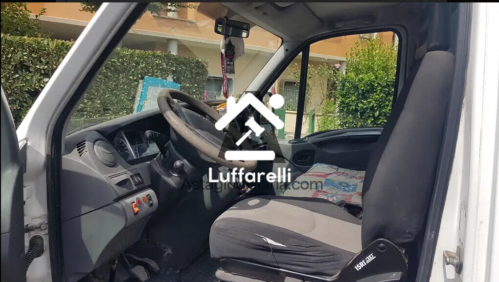 Automezzi Commerciali — foto 5