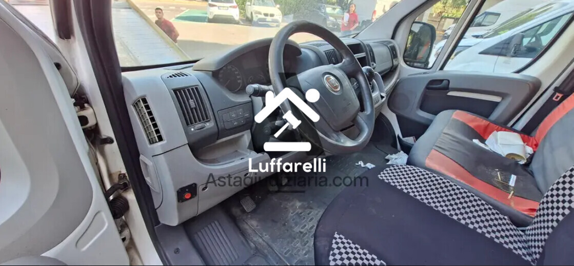 Automezzi Commerciali — foto 5