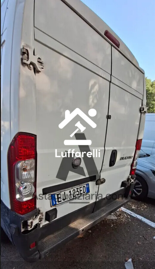 Automezzi Commerciali — foto 4