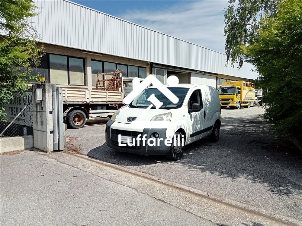 Automezzi Commerciali — foto 2