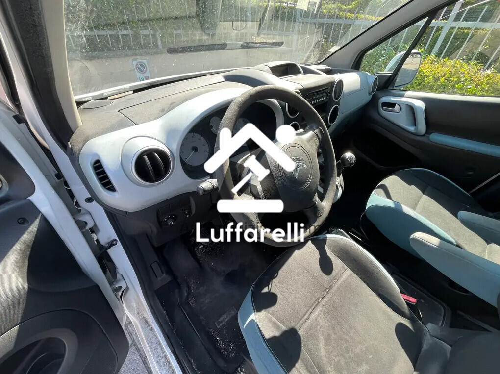 Automezzi Commerciali — foto 5