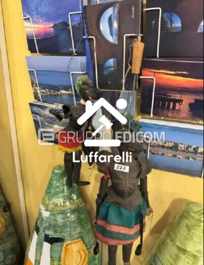 Merci Varie Non Deperibili — foto 5