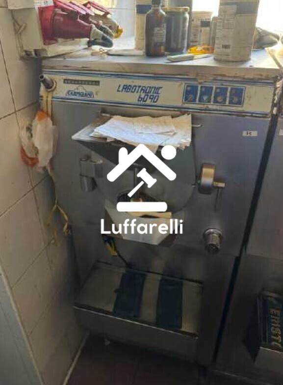 Arredi Da Ufficio E Varie — foto 6