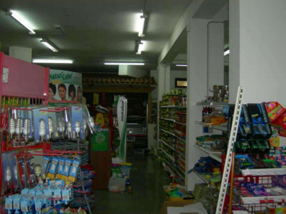 Immagine di NEGOZIO O LOCALE COMMERCIALE VIA PERSANOLENTO – MARANO PRINCIPATO