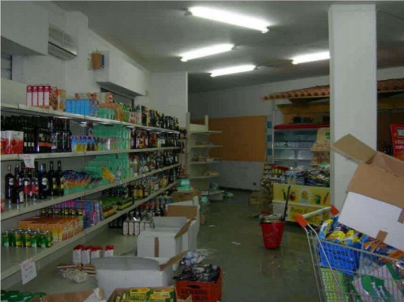 Immagine di NEGOZIO O LOCALE COMMERCIALE VIA PERSANOLENTO – MARANO PRINCIPATO