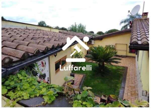 CASA / VILLA VIA CAMPOFATTORE - MARINO