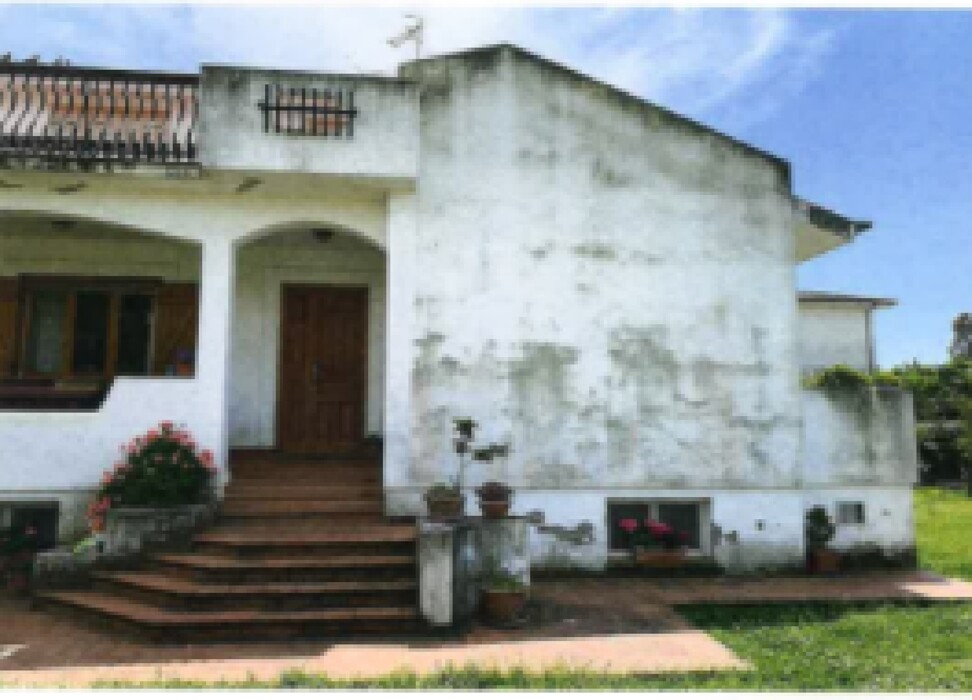 Immagine di CASA SINGOLA VIA COVINO, FONDI (LT)
