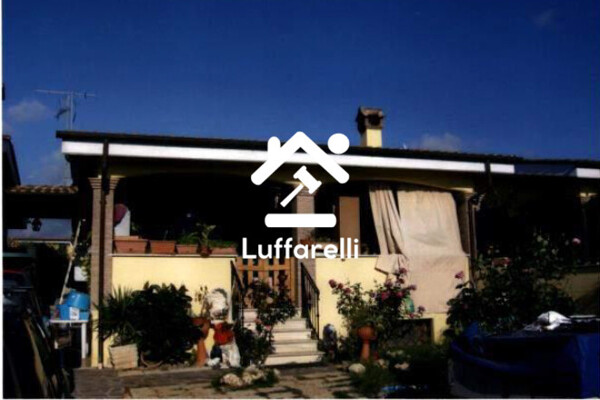 CASA / VILLA VIA PAVIA - ARDEA