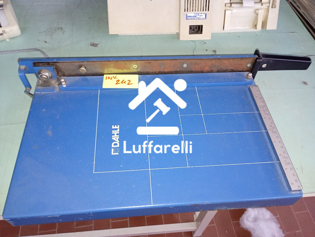 Macchine Ed Attrezzature Per LUfficio — foto 5